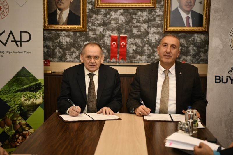 Başkan Demir: ‘Yeşil Yol’u ilk bitiren il olmaya yakınız