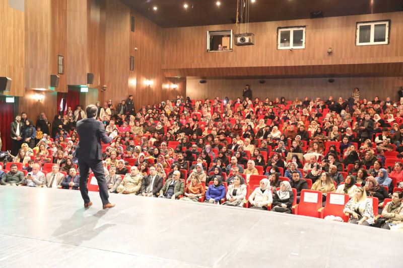 DR. FERHAT ASLAN’DAN AİLE BİLİNCİ SEMİNERİ
