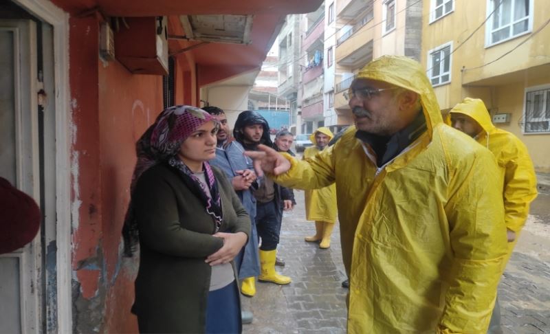 SELDEN ETKİLENEN TÜM EVLER TEMİZLENİP BOYANACAK, RİSKLİ BÖLGELER KENTSEL DÖNÜŞÜME DÂHİL EDİLECEK