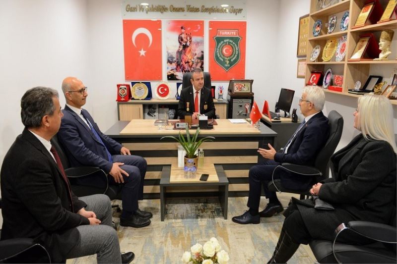 Başkan Erdem’den şehit yakınları ve gazilere destek sözü