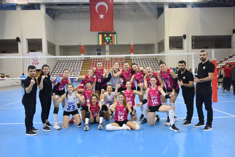YARI FİNALDE BOZÜYÜK BELEDİYESİ EĞİTİM SPOR MEHMET ERDEM MARMARA AKADEMİ’Yİ 3-2 YENDİ