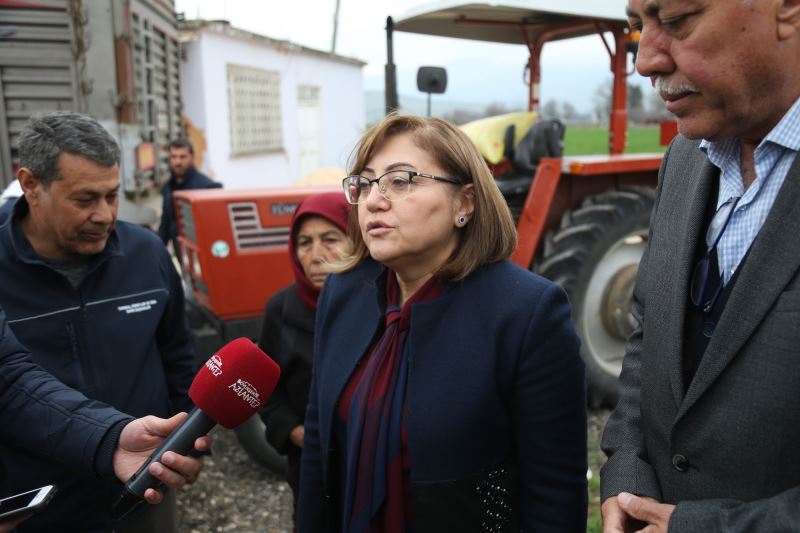 GAZİANTEP BÜYÜKŞEHİR DEPREMDEN ETKİLENEN İLÇELERDE TARIMSAL ALET EKİPMAN PARKI KURUYOR