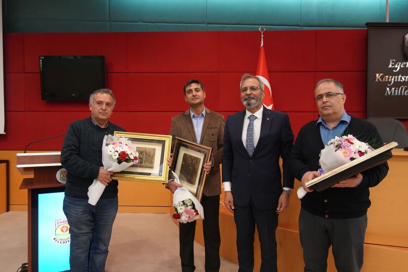 BAŞKAN BOZDOĞAN, “BİLİM VE AKLIN IŞIĞINDA DEPREM FARKINDALIĞI OLUŞTURUYORUZ”