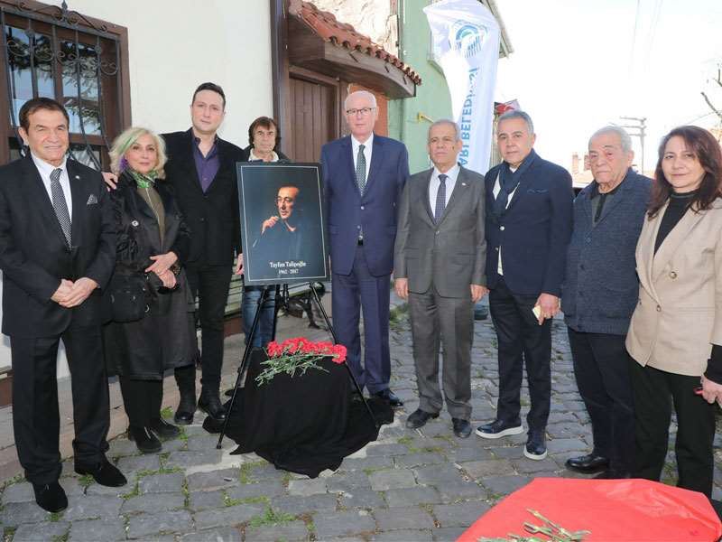 GAZETECİ TAYFUN TALİPOĞLU ESKİŞEHİR’DE ANILDI