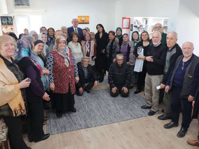BAŞKAN KURT: “SİZİ ASLA YALNIZ BIRAKMAYACAĞIZ”