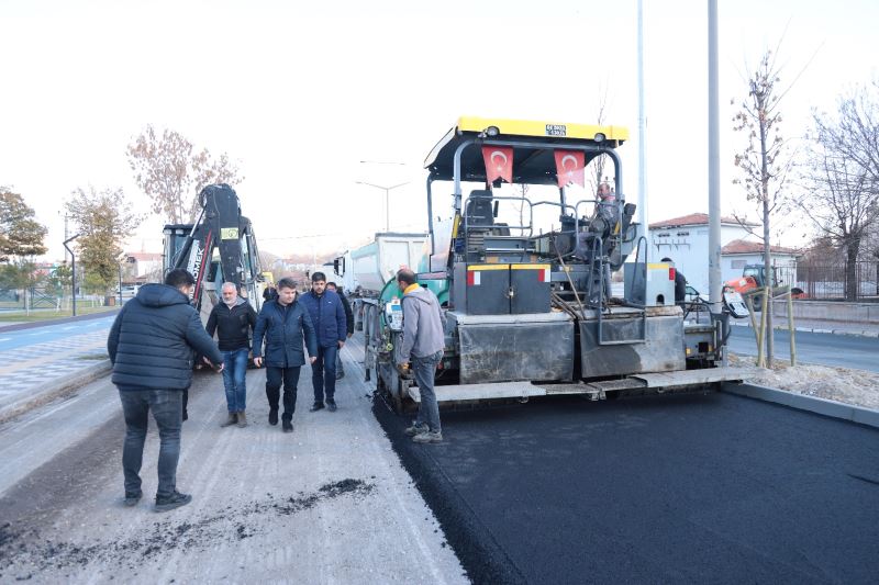 AKSARAY BELEDİYESİ HAVALARIN ISINMASI İLE ALTYAPI VE ASFALT ÇALIŞMALARINA START VERİYOR