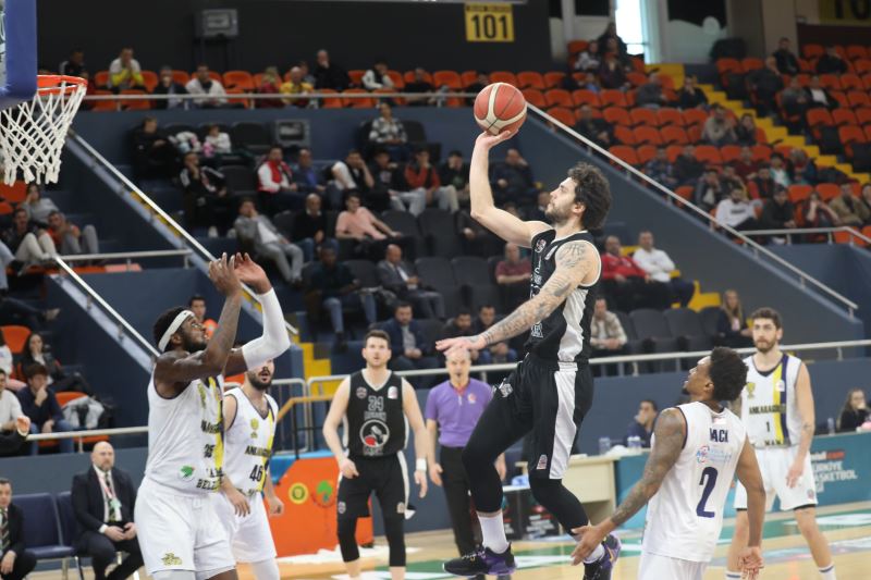 MSK Rakip Dinlemiyor: 82-95