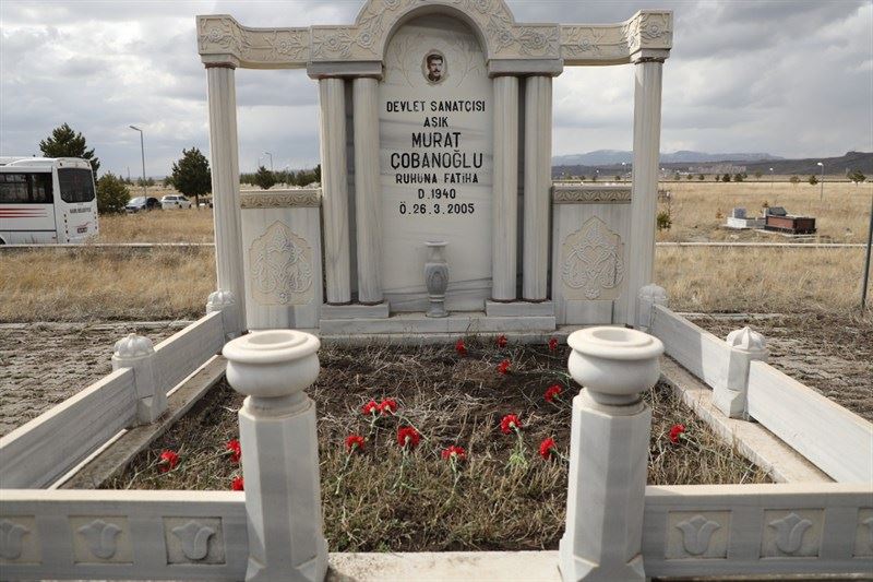 Halk Ozanı Murat Çobanoğlu Ölümünün 18. Yılında Törenle Anıldı