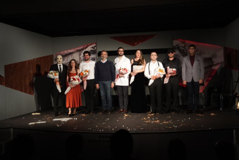 TARSUS ŞEHİR TİYATROSU, EN İYİ ÇIKIŞ YAPAN TİYATRO ÖDÜLÜNE LAYIK GÖRÜLDÜ