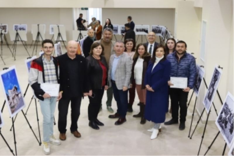 GEÇMİŞTEN GELECEĞE FOTOĞRAFLARLA YOLCULUK
