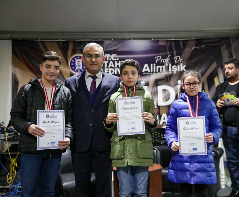 GERMİYAN SOKAK’TA ÖDÜL TÖRENİ COŞKUSU