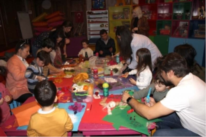 ŞATODA ÇOCUKLAR VE AİLELER İÇİN RENKLİ ATÖLYE