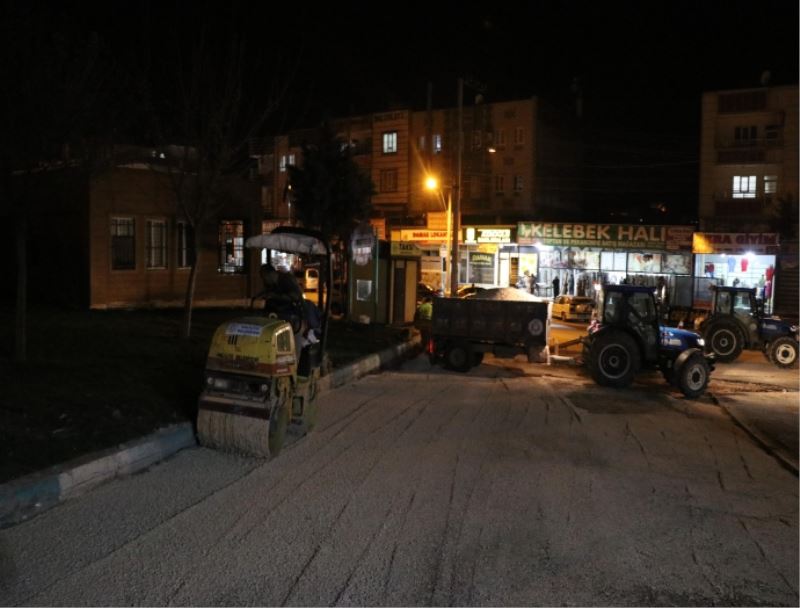 HALİLİYE BELEDİYESİNDEN ÜST YAPIDA GECE MESAİSİ
