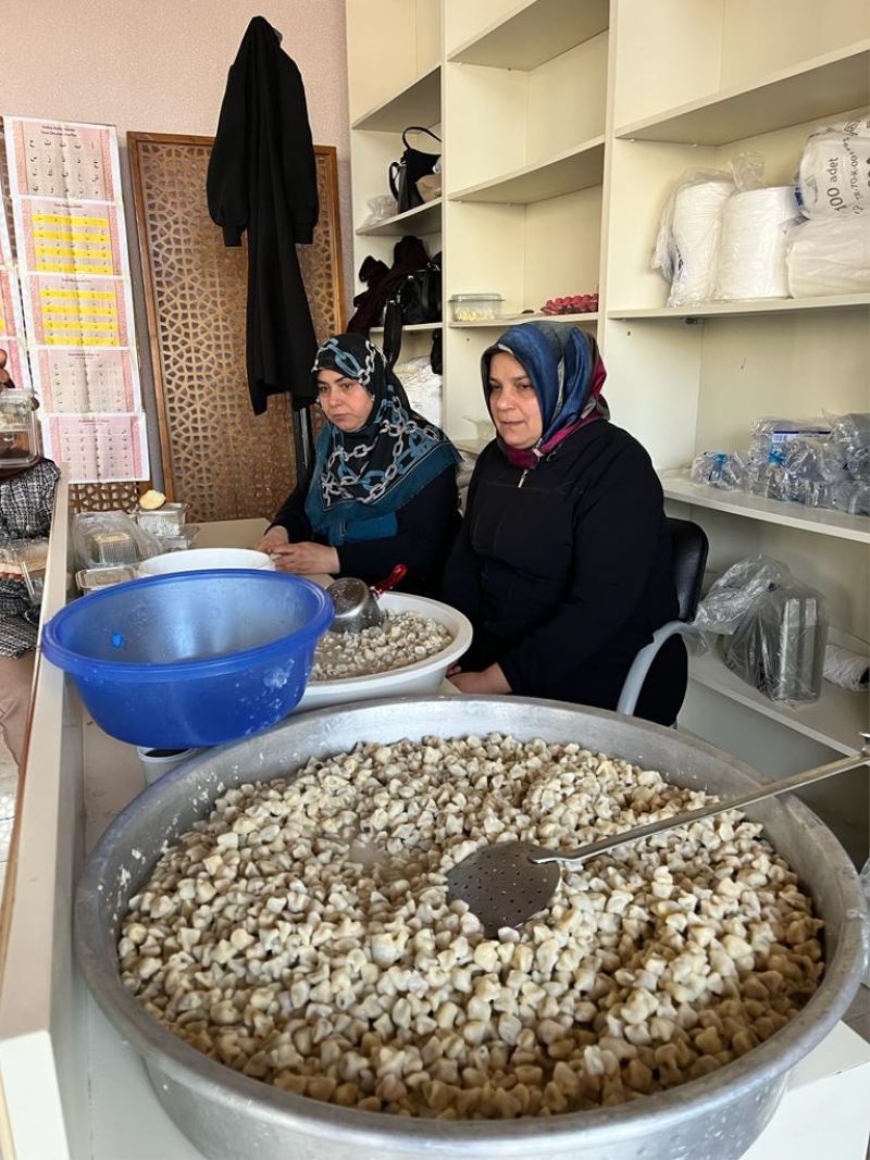 EL EMEKLERİ DEPREMZEDELER İÇİN SATIŞTA