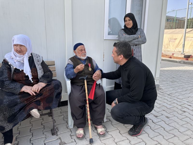 Depremzede Kıbrıs Gazisi