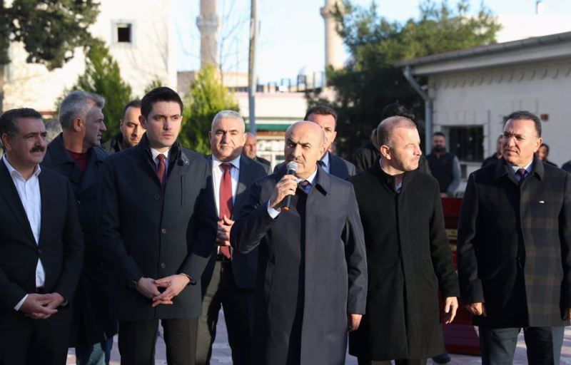 Vali Demirtaş: 