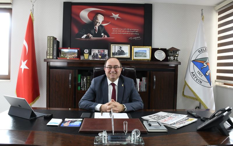 ARTVİN BELEDİYE BAŞKANI DEMİRHAN ELÇİN’İN “7 MART ARTVİN’İN DÜŞMAN İŞGALİNDEN KURTULUŞ GÜNÜ MESAJI