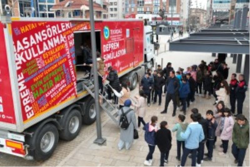 DEPREM SİMÜLASYON TIRI ÇERKEZKÖY’DE