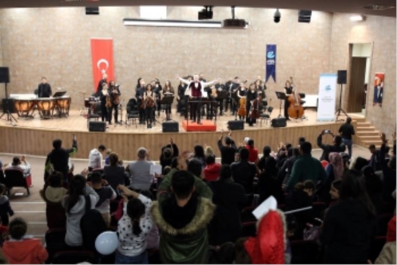 KYK YURDUNDA DEPREMZEDELERE ÇOKSESLİ MORAL