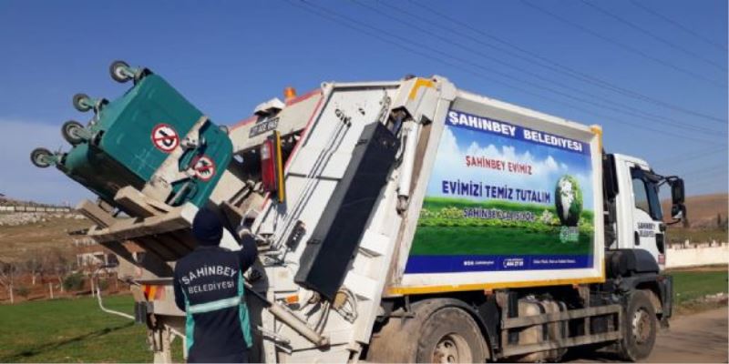 Belediyemiz İlçe´nin Her Köşesini Temizliyor