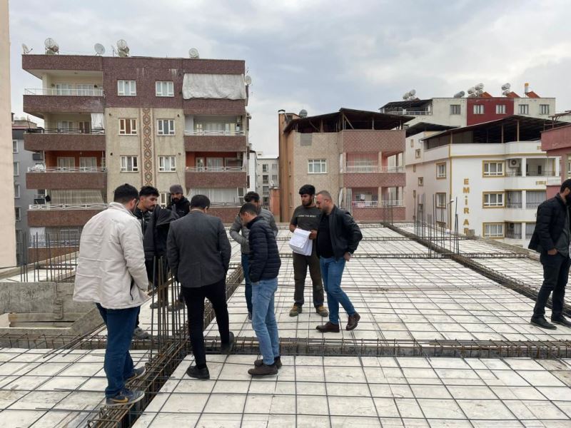 SİİRT BELEDİYESİ EKİPLERİ İNŞAATLARDA DENETİMLERE DEVAM EDİYOR