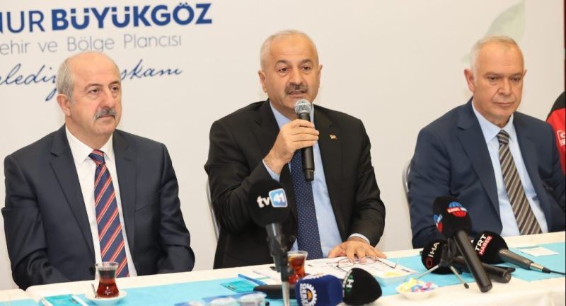 Başkan Büyükgöz; Deprem Bölgesindeki Çalışmaları Basınla Paylaştı
