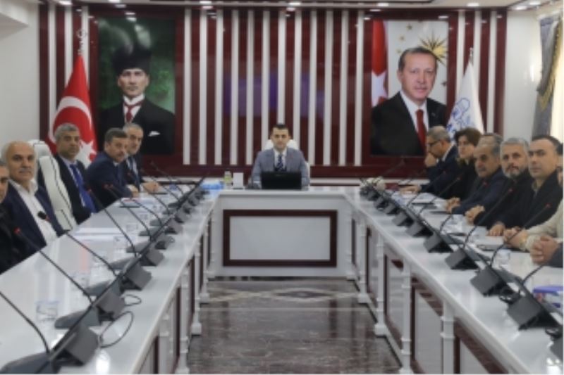 BİNLERCE VATANDAŞIMIZA İSTİHDAM SAĞLAYAN SEKTÖR TEMSİLCİLERİ BİR ARAYA GELDİ