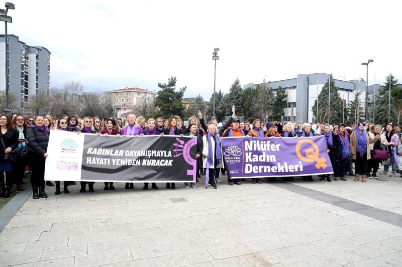 Kadınlar dayanışmayla hayatı yeniden kuracak