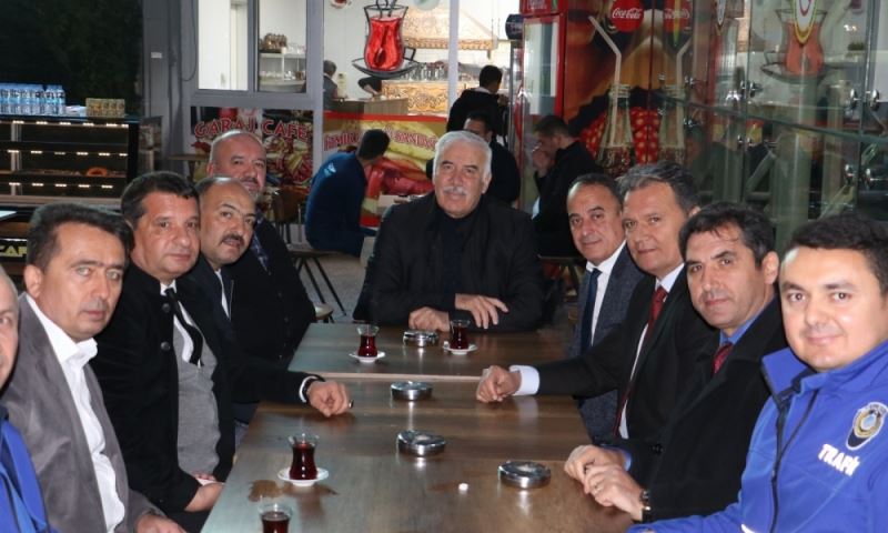 Büyükşehir terminal esnafının iftarına katıldı