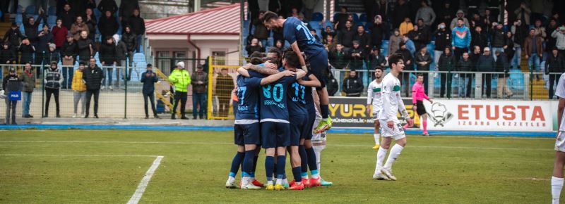 BELEDİYE KÜTAHYASPOR’UMUZ 3 PUANI TALHA MAYHOŞ’LA ALDI