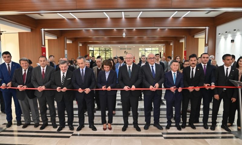 Haydar Aliyev Manisa’da Anıldı