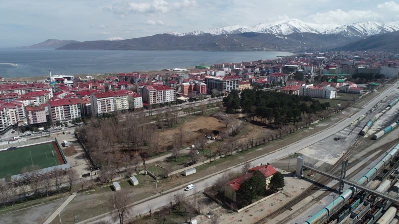 Millet Bahçesi Tatvan’a Çok Yakışacak