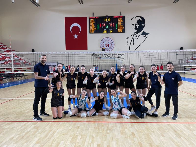 YILDIZ KIZLAR ESKİŞEHİR GRUBUNU 2.SIRADA TAMAMLADI