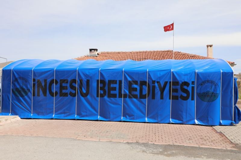 İncesu Belediyesi olarak modernize edilerek elektrik tesisatı çekilmiş, ısınma sistemi oluşturulmuş, oturma alanları, masaları yenilenmiş taziye çadırları hizmete alınmıştır.
