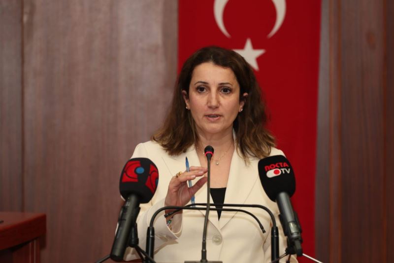 DİLEK YALÇIN, “İZMİT BELEDİYESİ OLARAK FARKLI TARIM PROJELERİ ORTAYA KOYDUK”