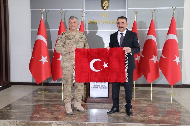 JANDARMA GENEL KOMUTAN YARDIMCISI ORGENERAL ALİ ÇARDAKCI, VALİ/BELEDİYE BAŞKAN V. OSMAN HACIBEKTAŞOĞLU’NU ZİYARET ETTİ