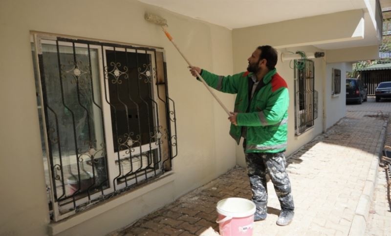 KARAKÖPRÜ’DE SELDEN ZARAR GÖREN EVLER ONARILIYOR