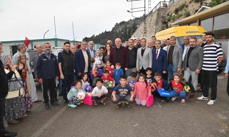 Başkan Ergün Belen’de Depremzedelerle Bir Araya Geldi