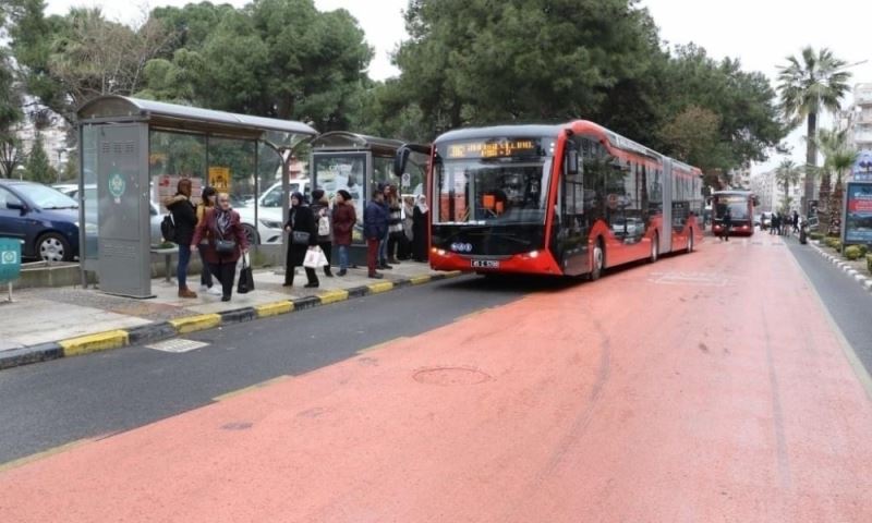 Bayramda Kırmızı Otobüslerimiz Ücretsiz Hizmet Verecek