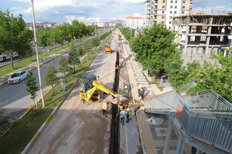 KESİNTİSİZ HİZMET İÇİN GÜÇLÜ ALTYAPIYA YÖNELİK ÇALIŞMALAR SÜRÜYOR