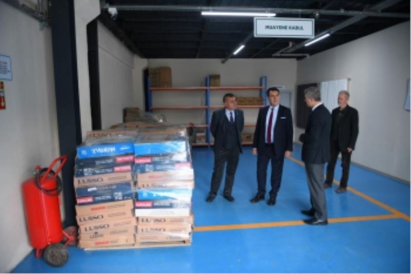 Deprem Bölgesinde Yaralar Sarılıyor