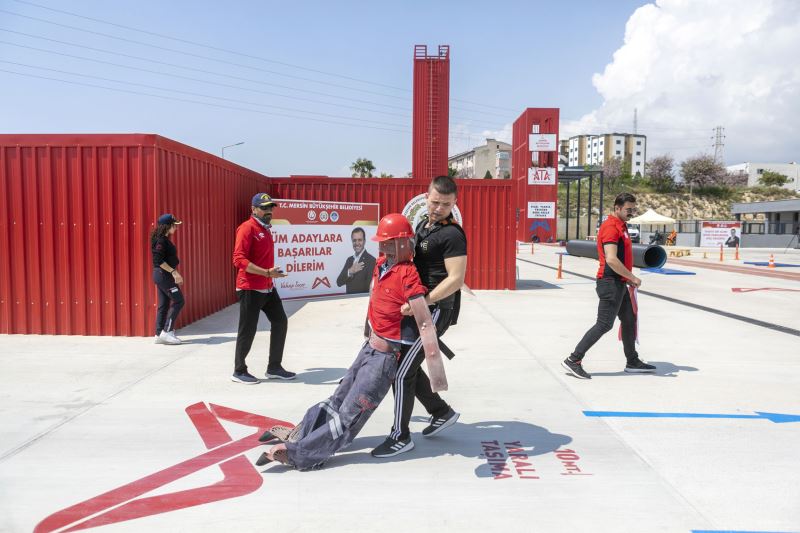 Mersin Büyükşehir’in İtfaiye Eri Alımında Uygulamalı Sınav Başladı