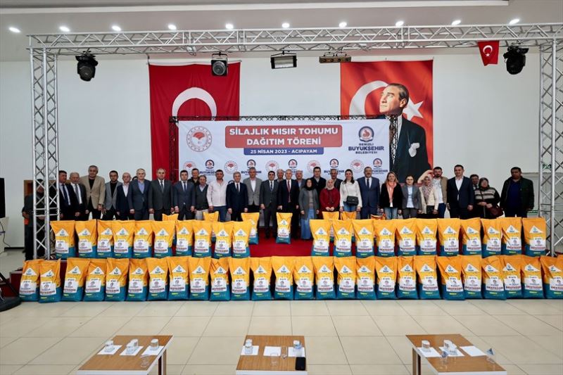 Büyükşehir’den 4.450 üreticiye 125 tonluk silajlık mısır tohumu