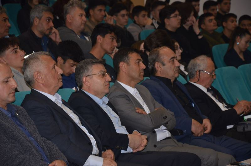 BOZÜYÜK’TE DÜNYA FİKRİ MÜLKİYET GÜNÜ PROGRAMI DÜZENLENDİ