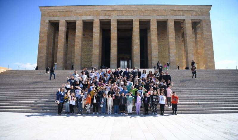 Cumhuriyetimizin 100. yılında 100 öğrenci ile Ata’mızın huzuruna çıktık