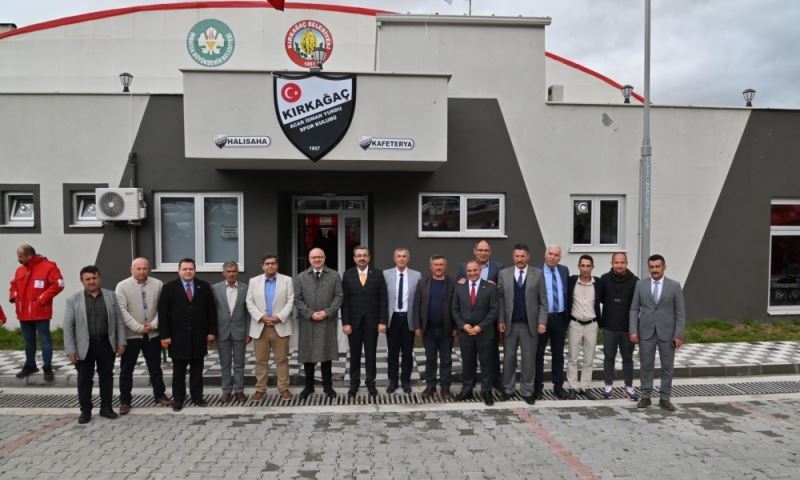 Başkan Ergün Kırkağaç’ta STK Temsilcileriyle Buluştu