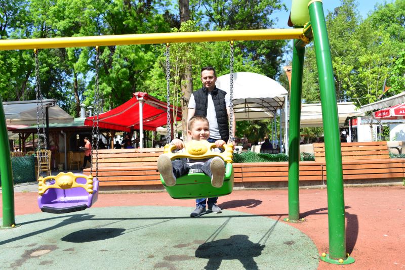 Parklarımızda Bakım, Onarım Çalışmalarımız Devam Ediyor.
