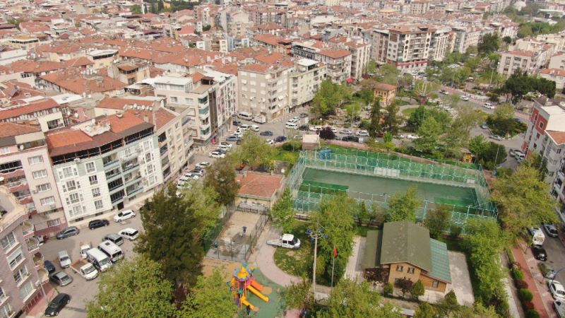 YUNUSEMRE’DE ZEMİN YENİLEME ÇALIŞMALARI SÜRÜYOR