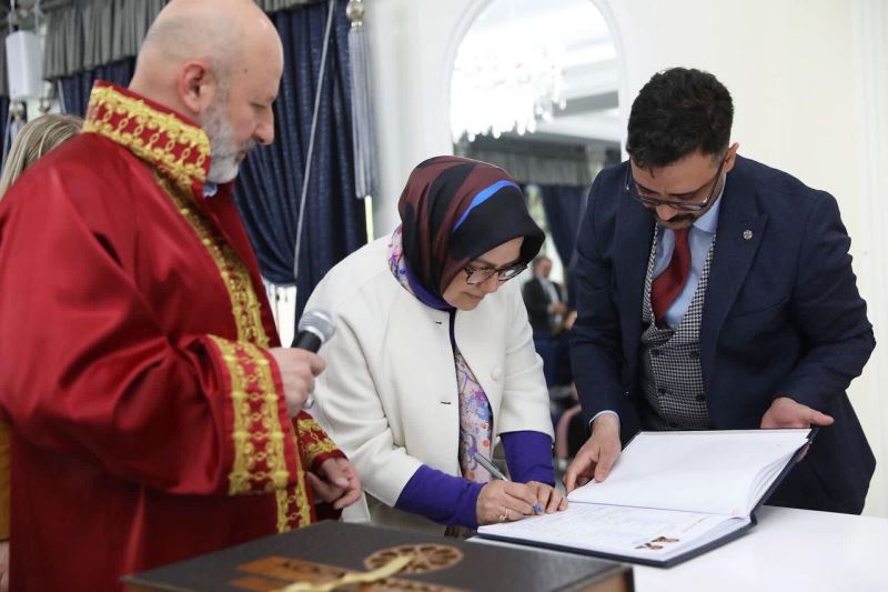 GENÇ ÇİFT,  MUTLULUĞA KOCASİNAN’IN YENİ NİKAH SALONU’NDA ‘EVET’ DEDİ