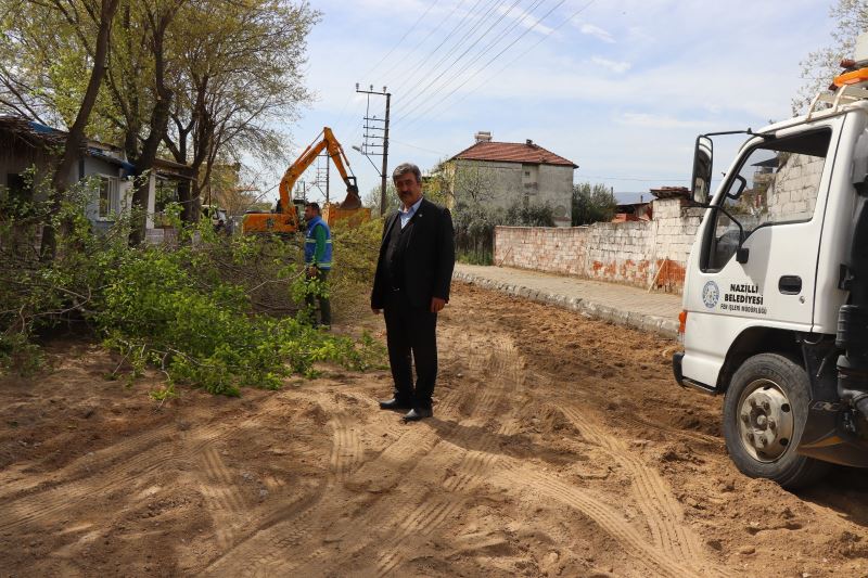 Yol sorununa neşteri Kürşat Başkan vurdu